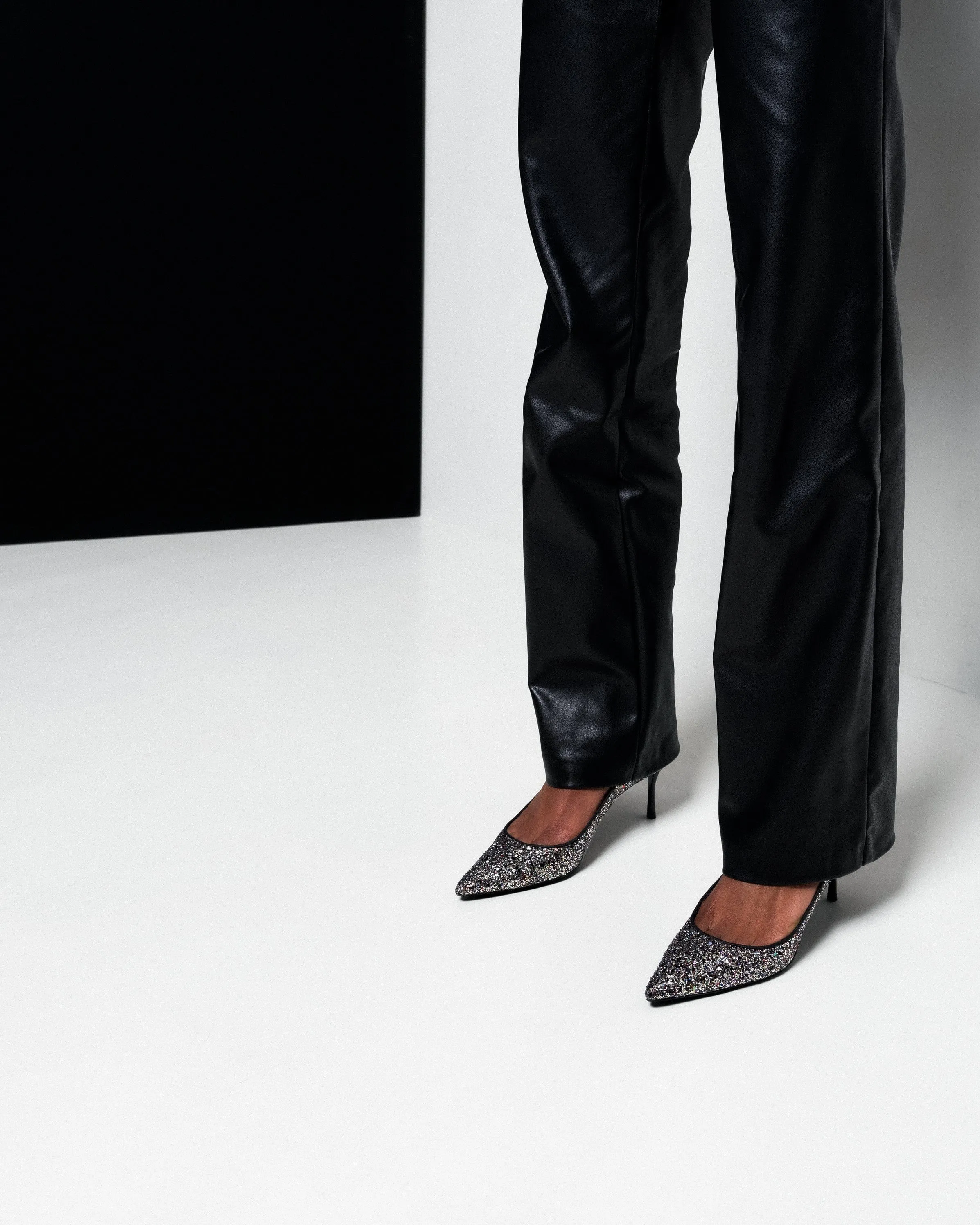 10h lundi au bureau Talons végan | Paillettes recyclées