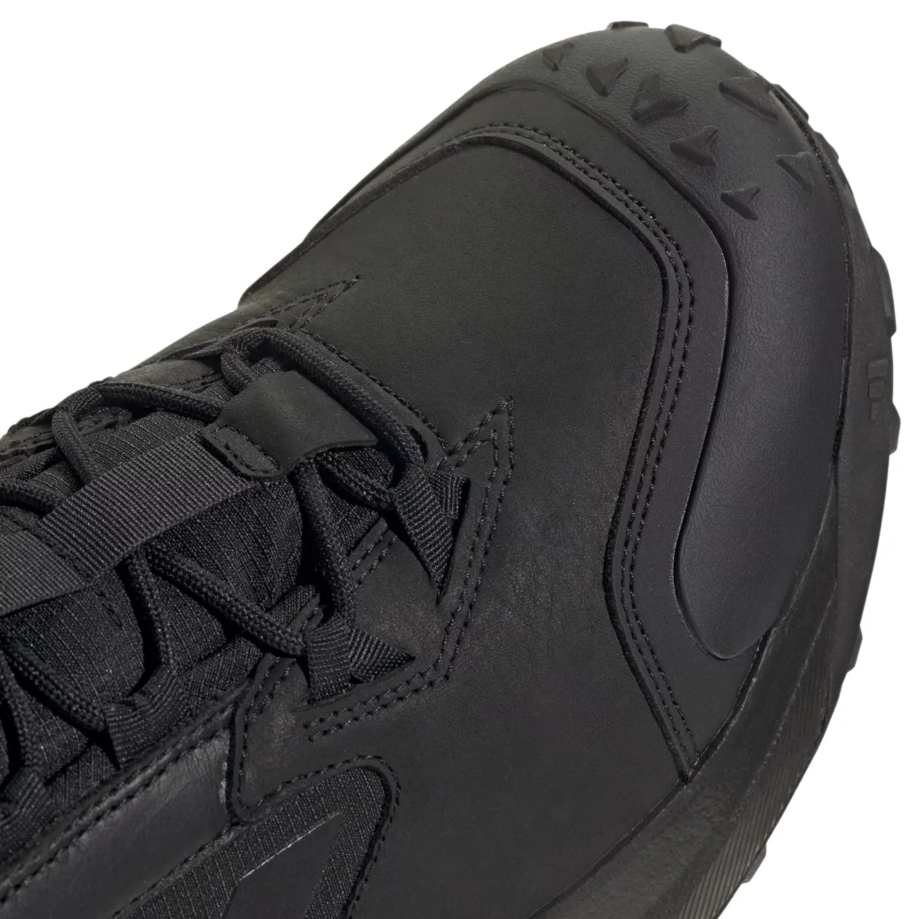 Adidas Terrex Bottes d'hiver en cuir à tige mi-haute Noir de base / Noir de base / Gris quatre