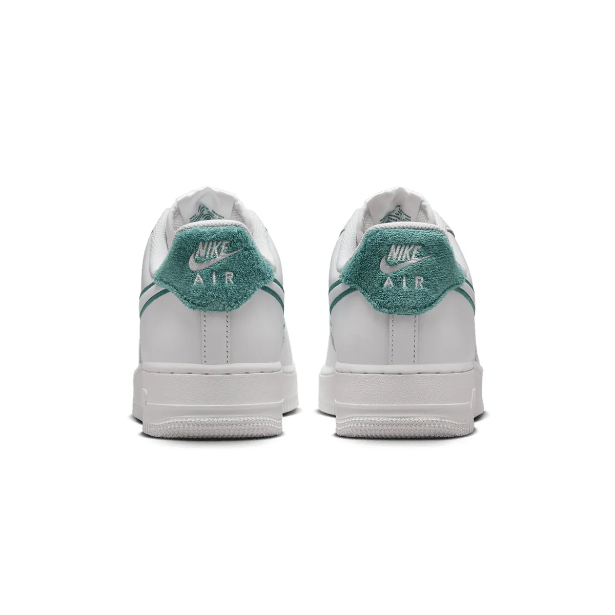 Air Force 1 '07 LV8 'Résort et Sport'