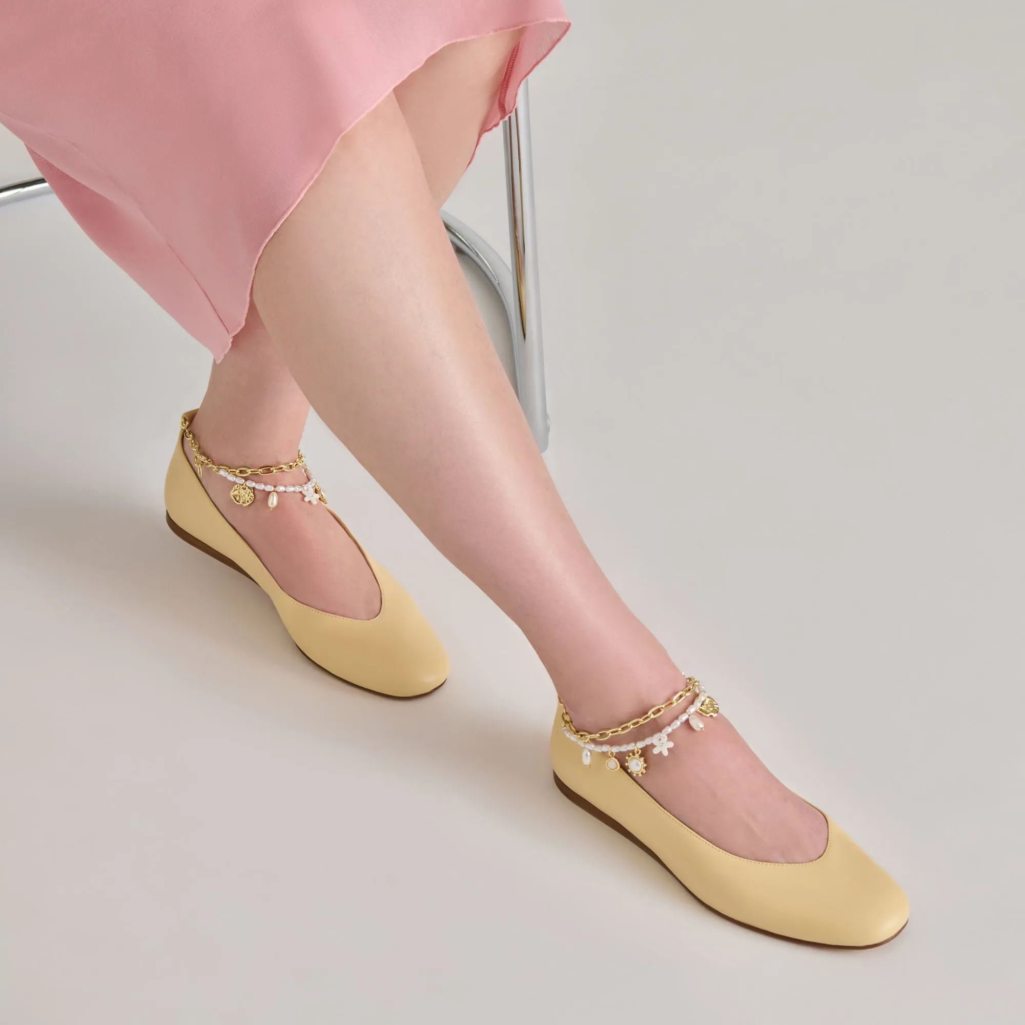 BAIDEN BALLET FLATS EN CUIR NATUREL CHAUD