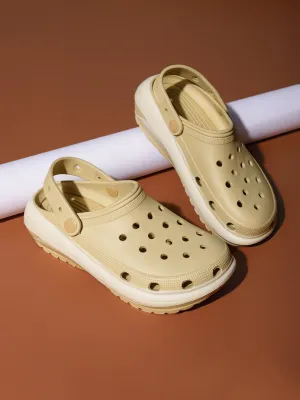 Mules en PU beige à enfiler style Croc (TC-RS3496-BEIG)