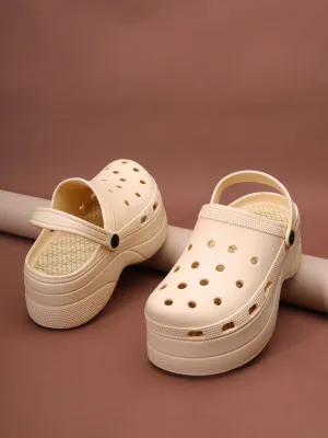 Mules en PU beige à enfiler style Croc (TC-RS3581-BEIG)
