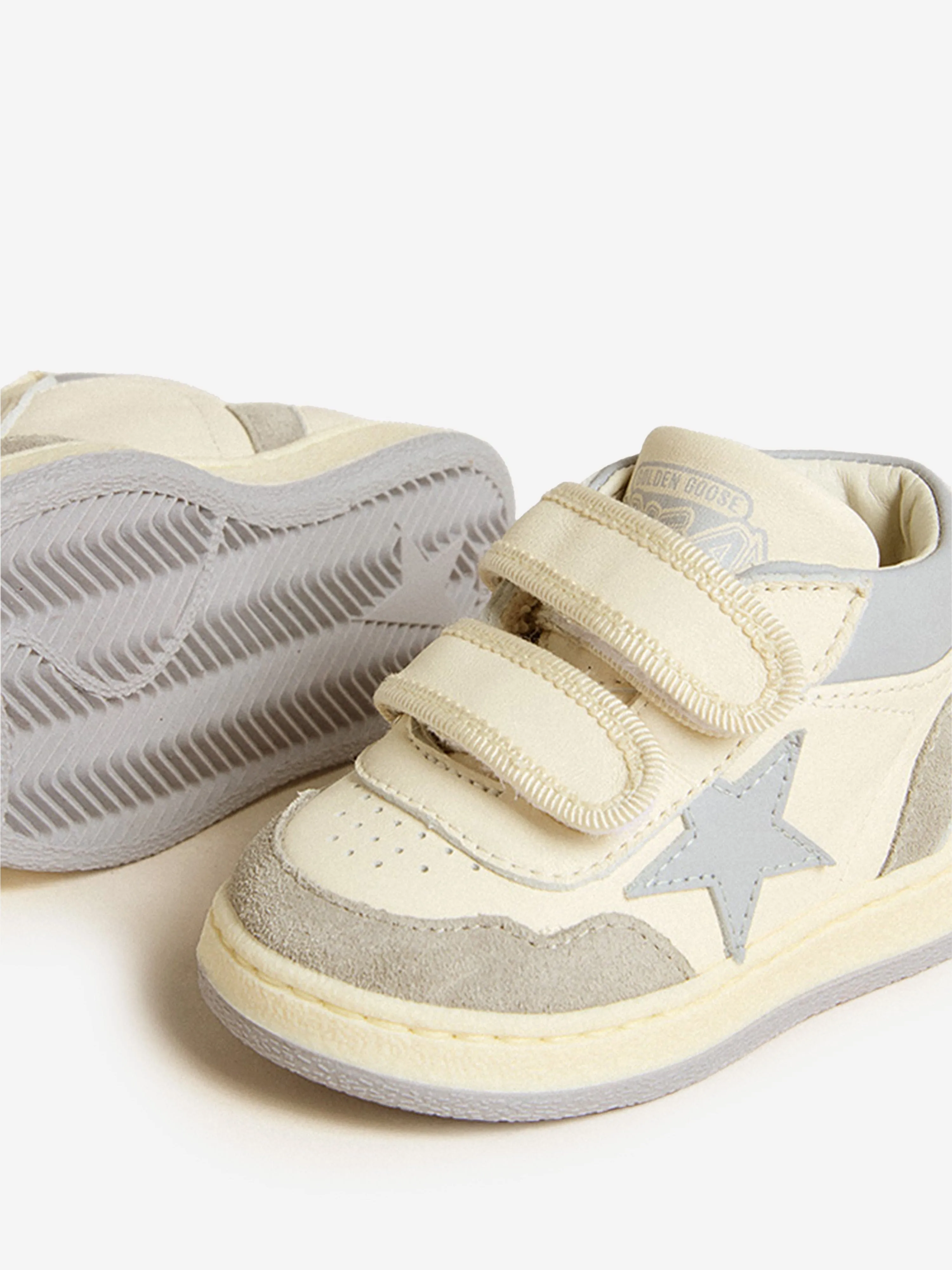 Baskets en cuir pour garçons June Basket en blanc