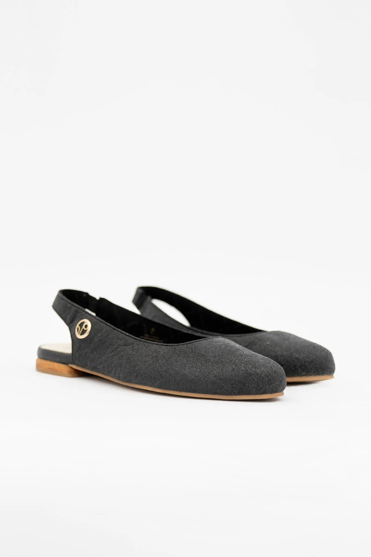 Escarpins Sling Back en Simili-Cuir Végétal Piñatex® Cannes | Charbon