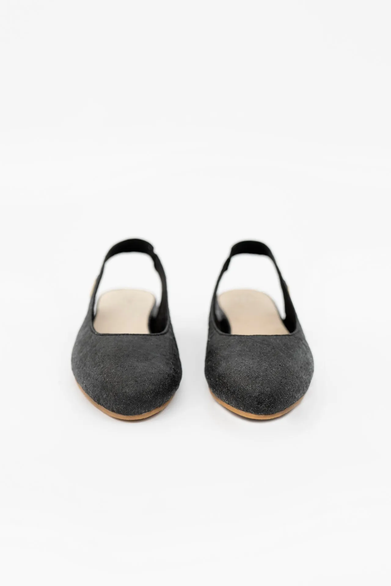 Escarpins Sling Back en Simili-Cuir Végétal Piñatex® Cannes | Charbon