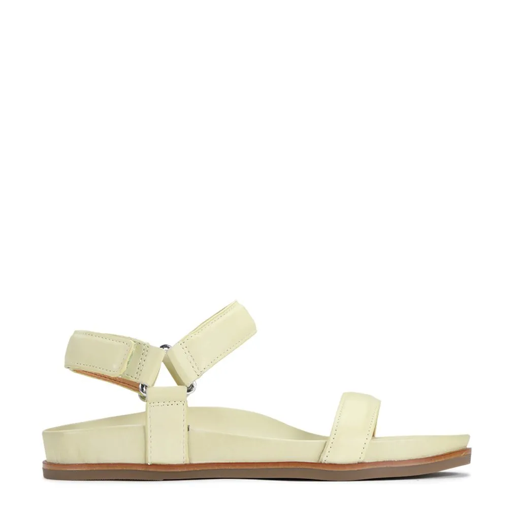 Lit moelleux en cuir caramel