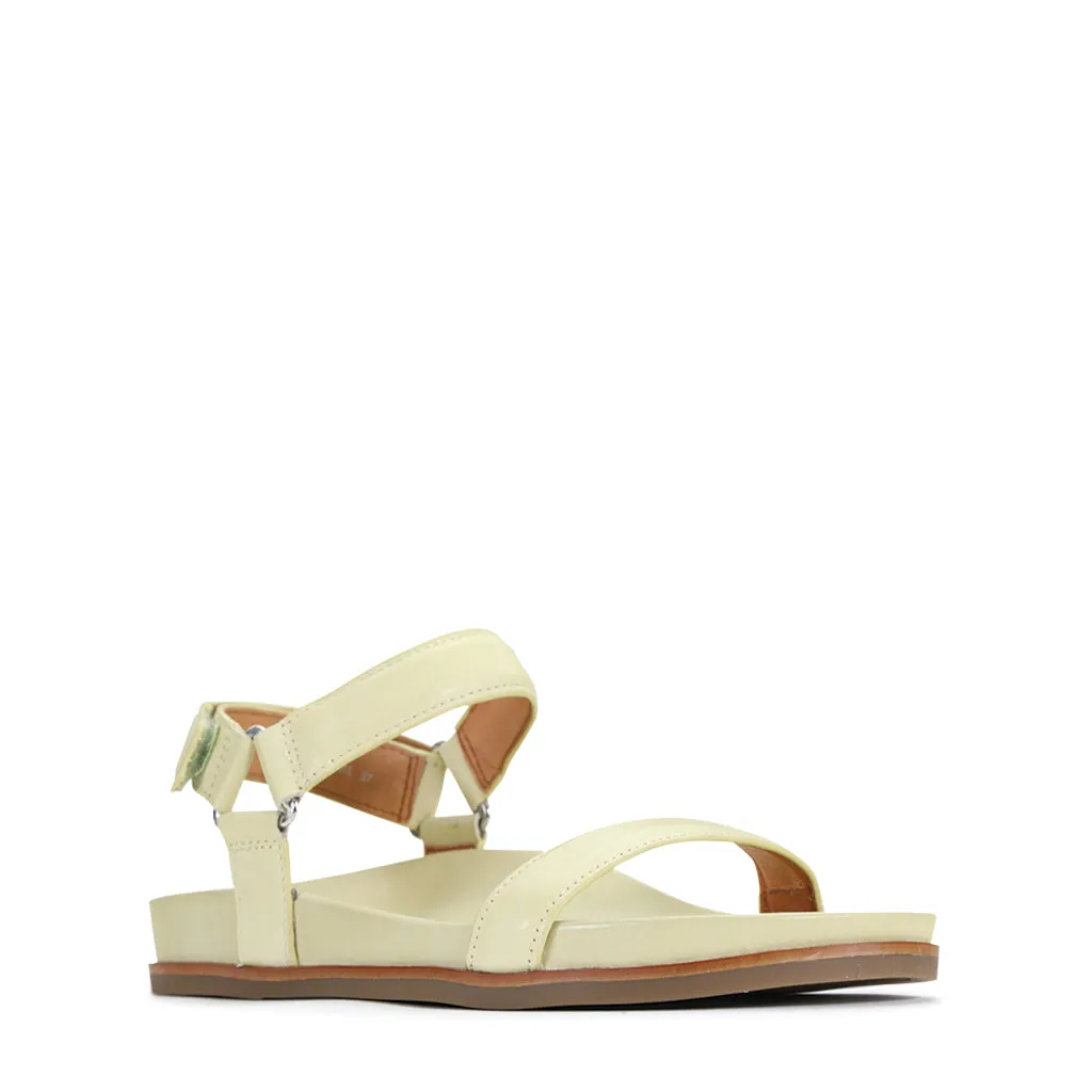 Lit moelleux en cuir caramel