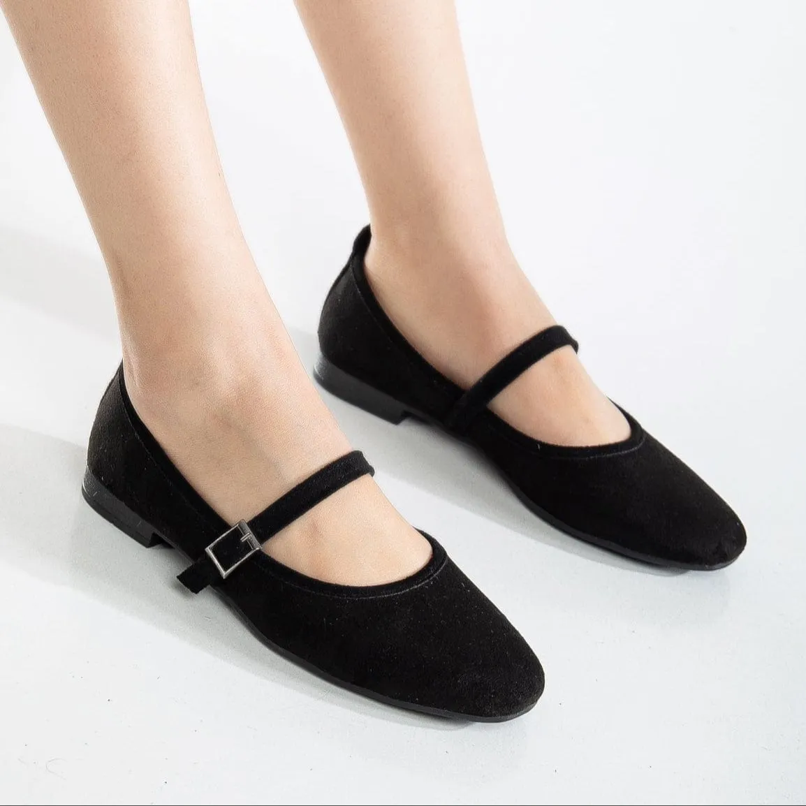 Emilie Ballerines Vegan en Suédine Mary Jane | Noir