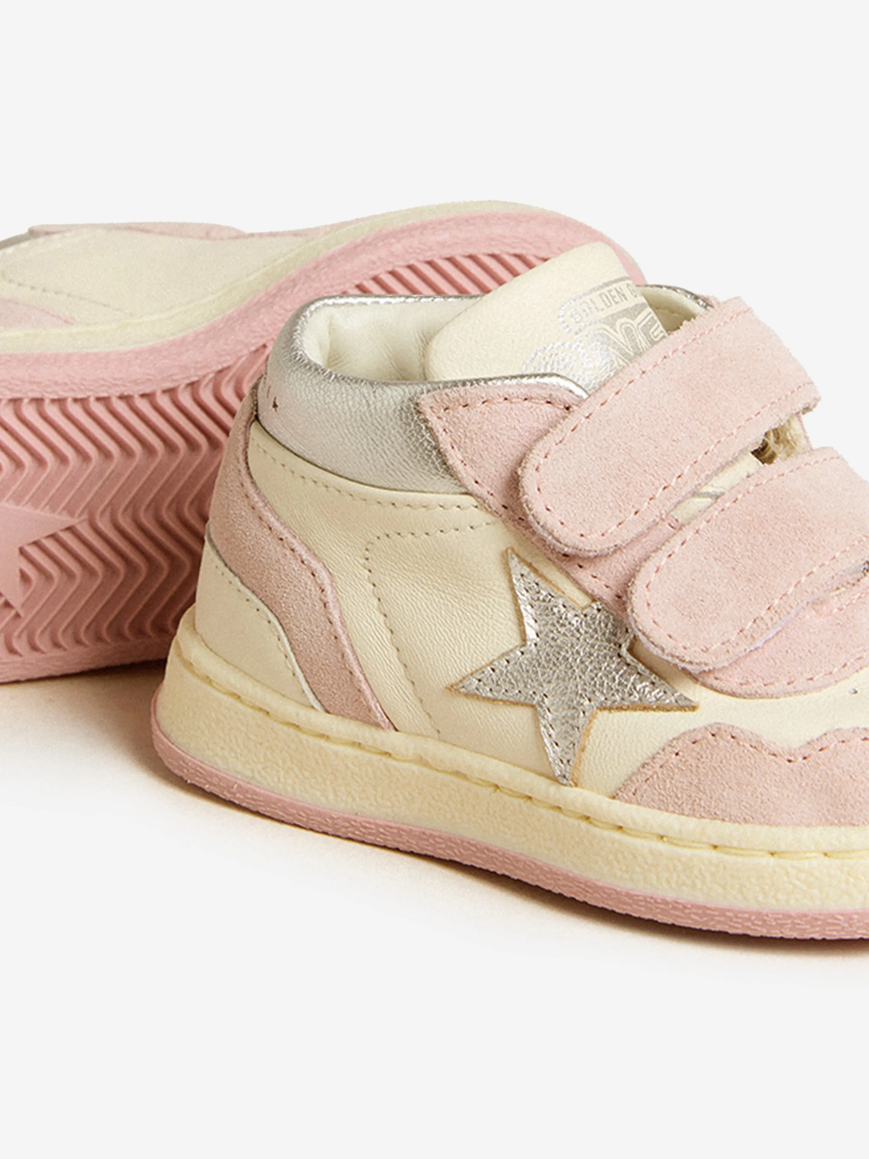 Baskets étoilées en cuir et daim pour filles en blanc - Juin