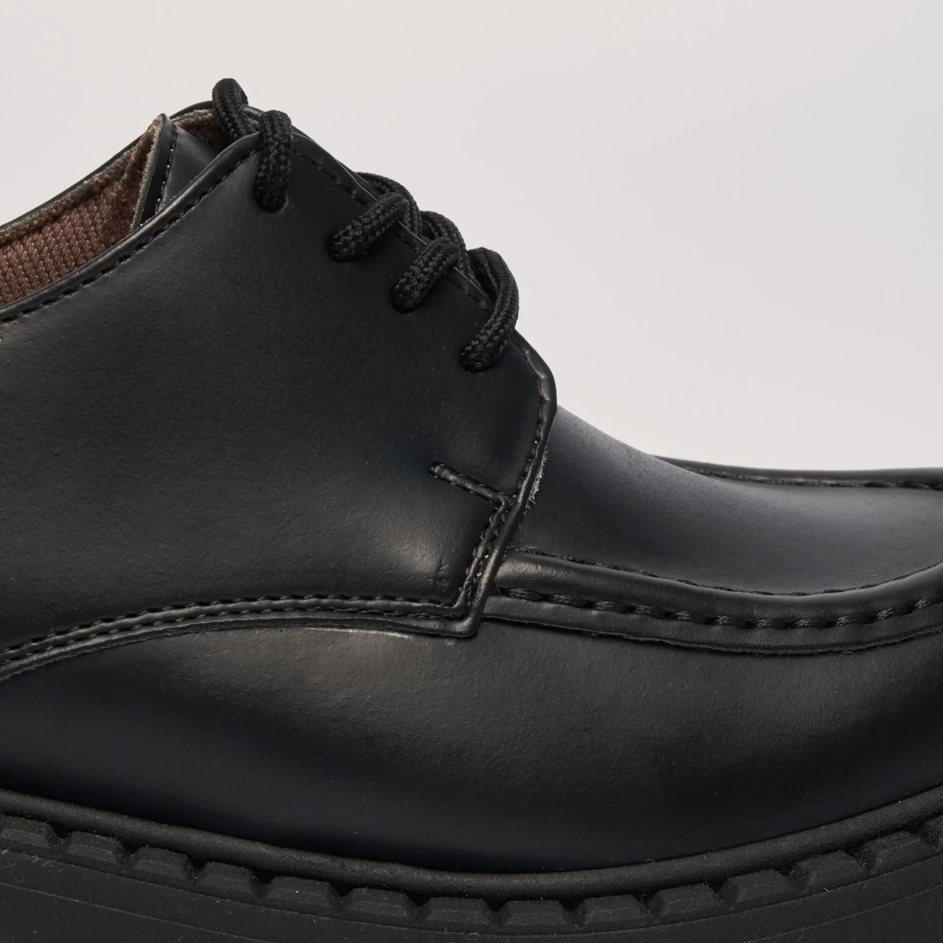 Mocassins Végans en Cuir Pomme pour Femme Helen | Noir