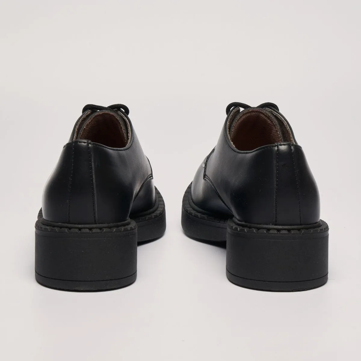 Mocassins Végans en Cuir Pomme pour Femme Helen | Noir