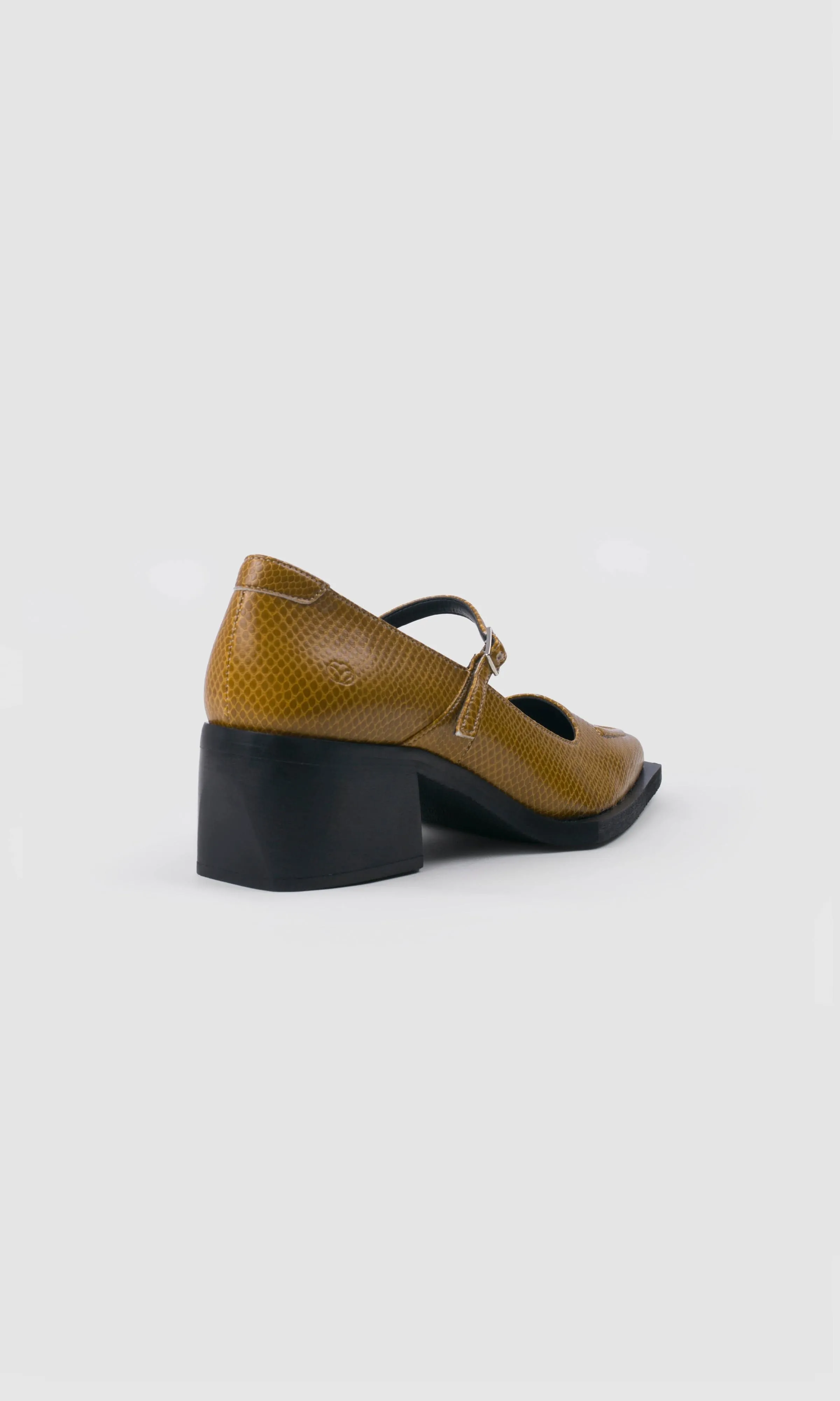 Julia Pompes Véganes en Cuir de Pomme | Noisette