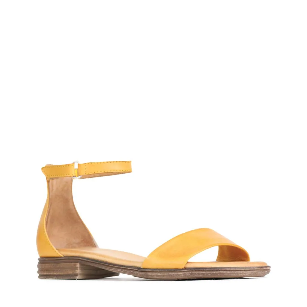 SANDALES KAIT À LACETS POUR CHEVILLE EN CUIR