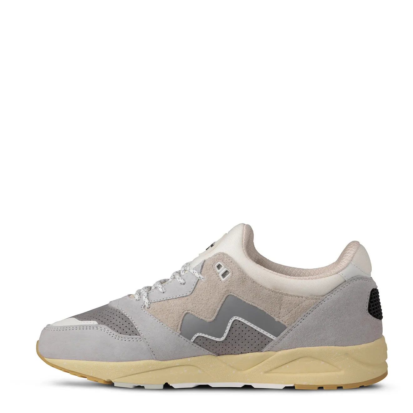 Karhu Aria 95 Trainer Roche Lunaire / Rosée Brumeuse