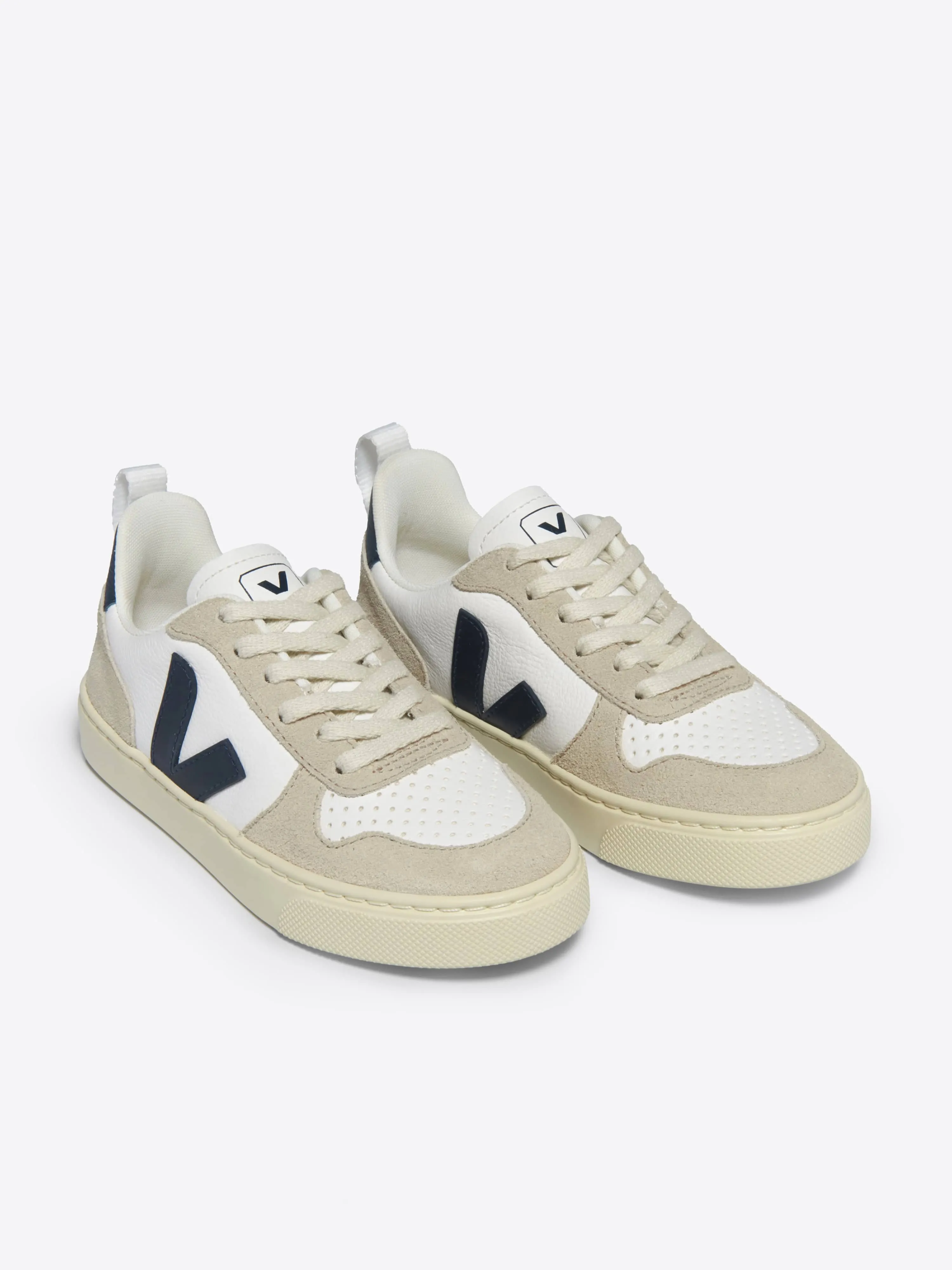 Baskets en cuir à lacets pour enfants V-10 en blanc