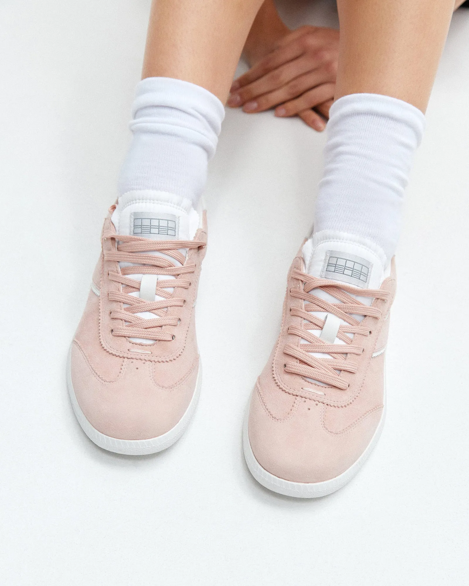 LOLA SNEAKERS ROSE SUÈDE ROSE