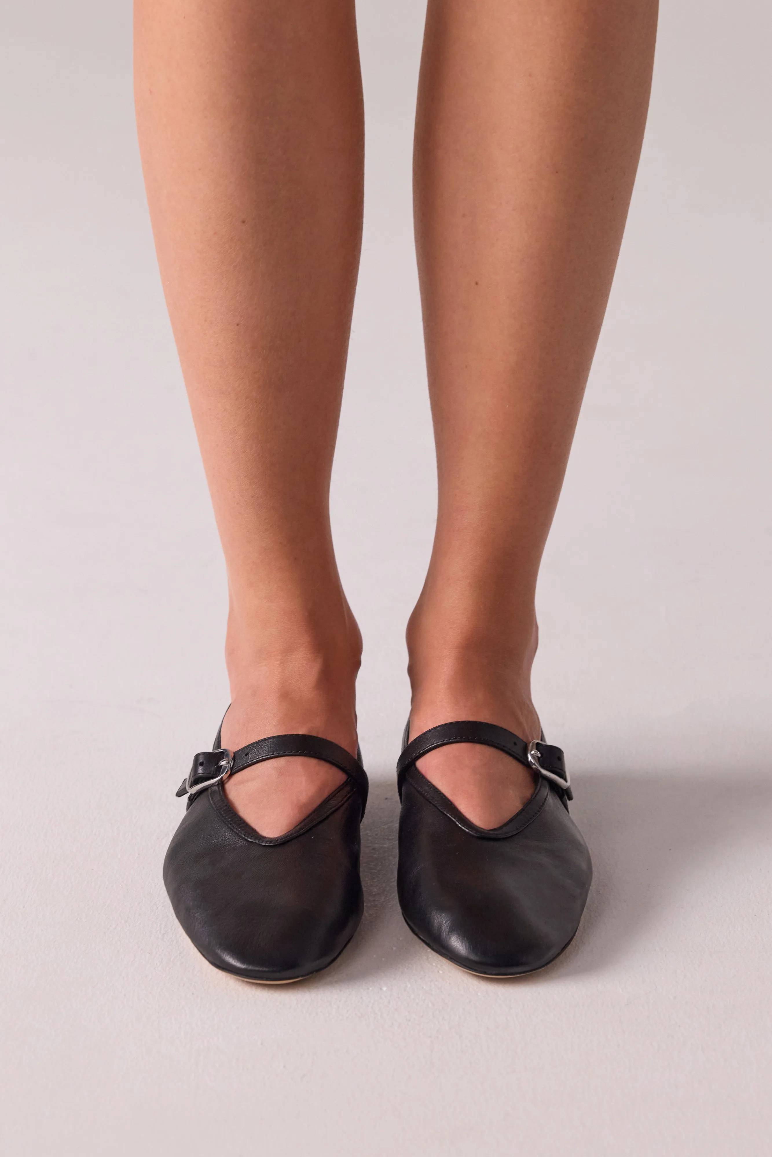 Lova Black Cuir Souple