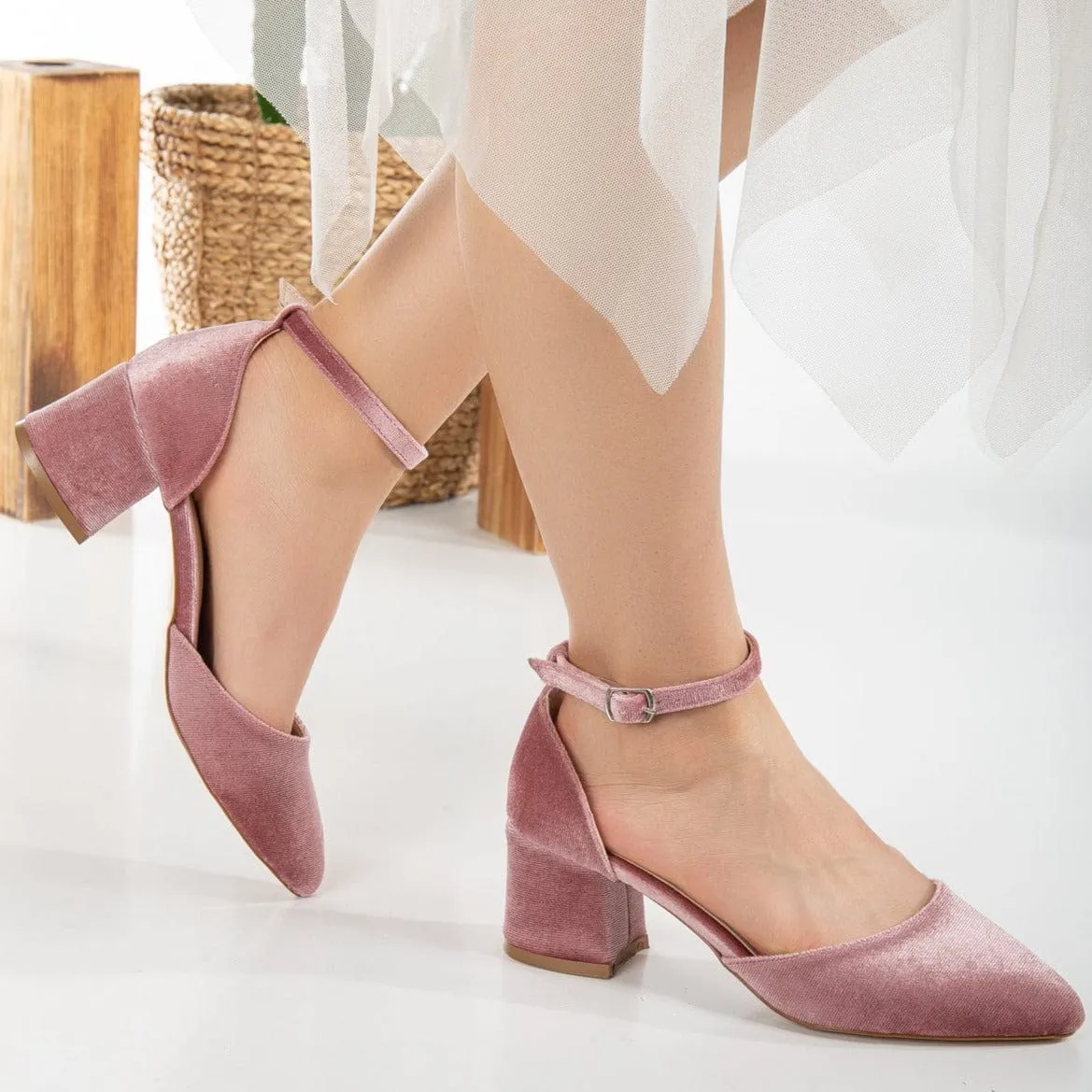 Marcelle Vegan Velvet Escarpins à Petit Talon | Rose