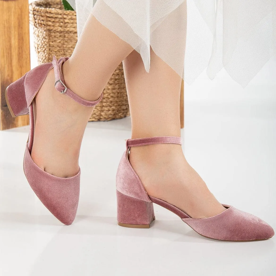 Marcelle Vegan Velvet Escarpins à Petit Talon | Rose
