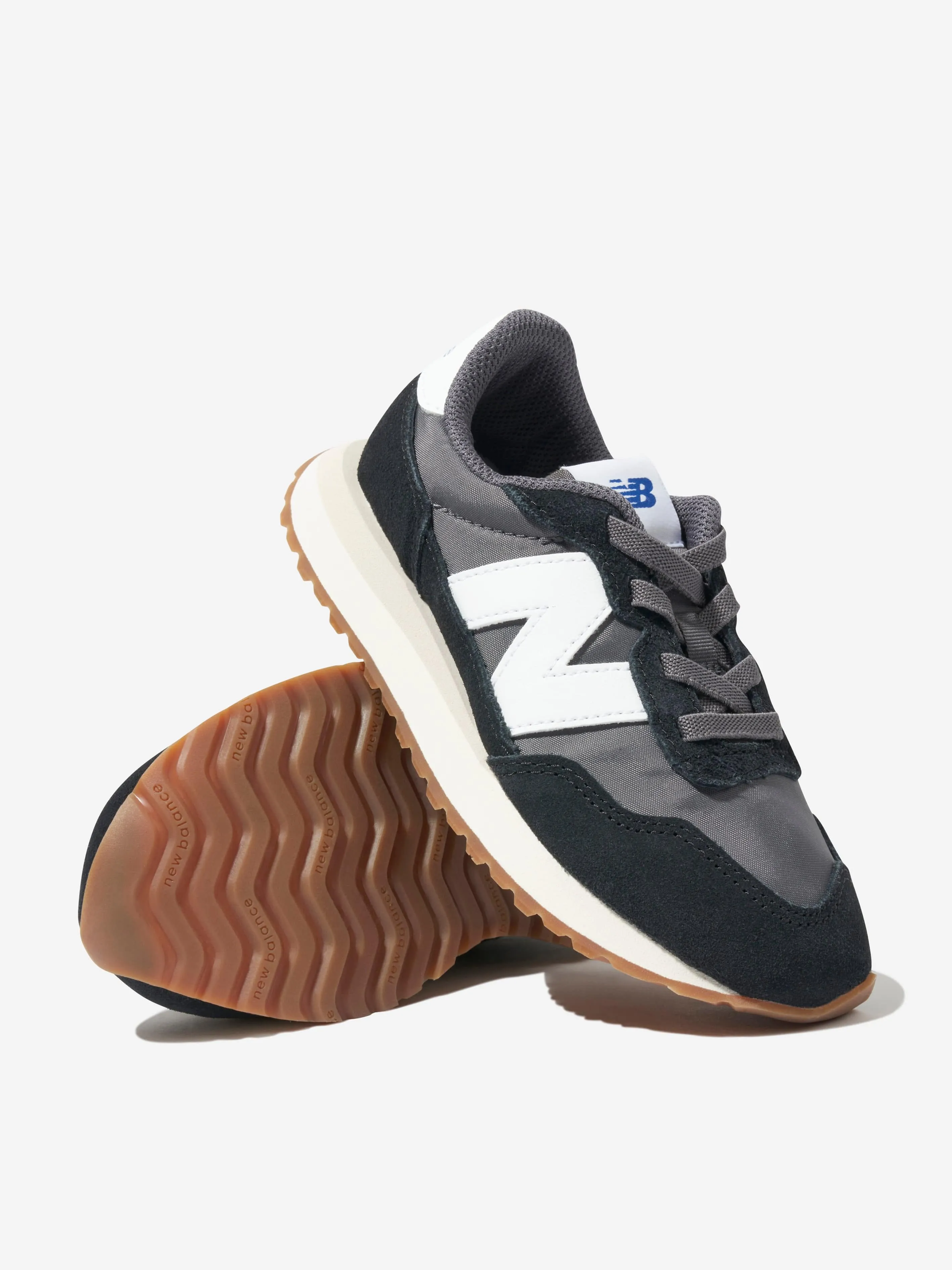 New Balance Kids 237 Chaussures de Sport à Lacets avec Logo en Noir