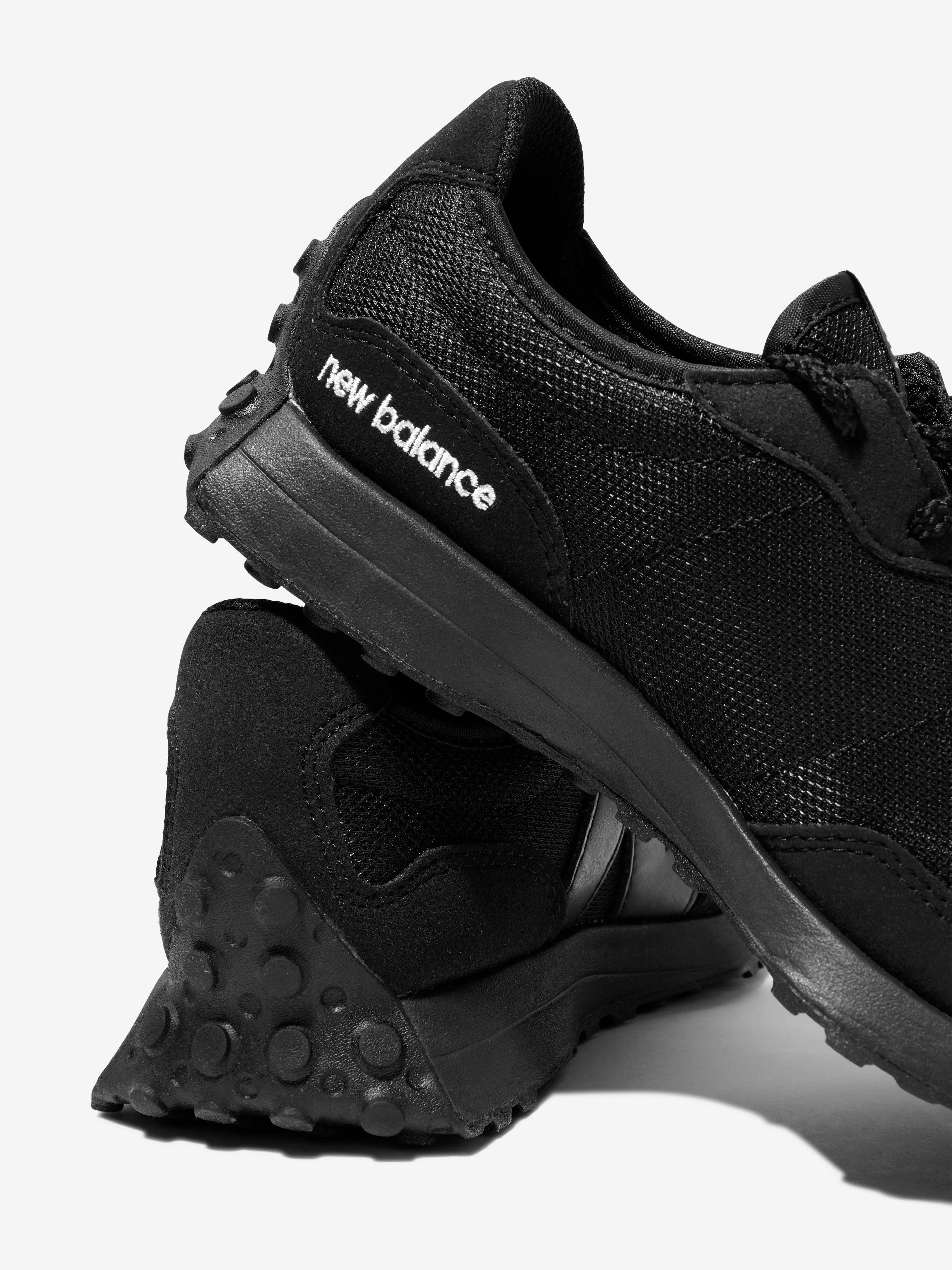 New Balance Kids 327 Chaussures de Sport à Lacets avec Logo en Noir