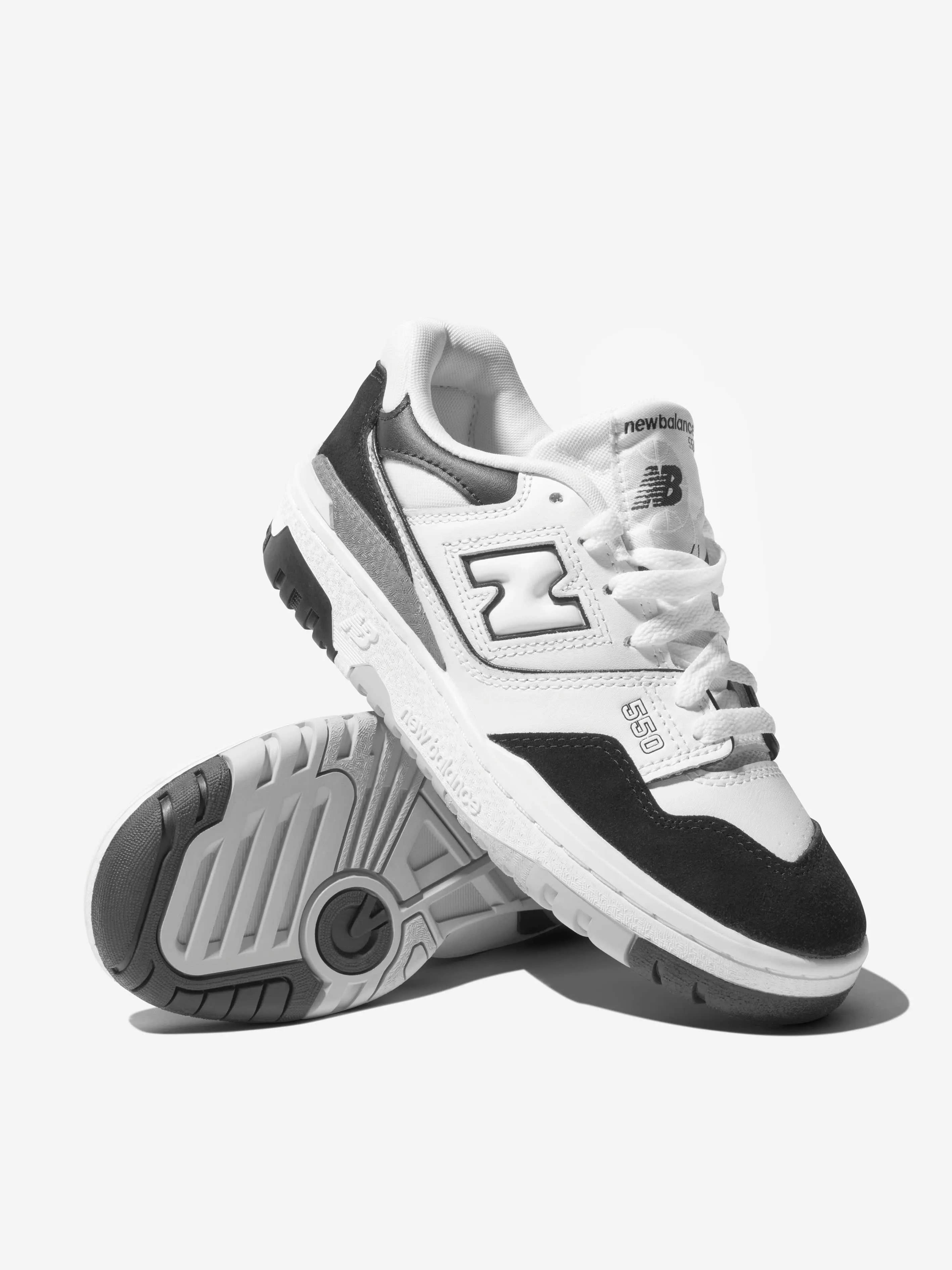 New Balance Kids 550 Chaussures de Sport avec Logo en Noir