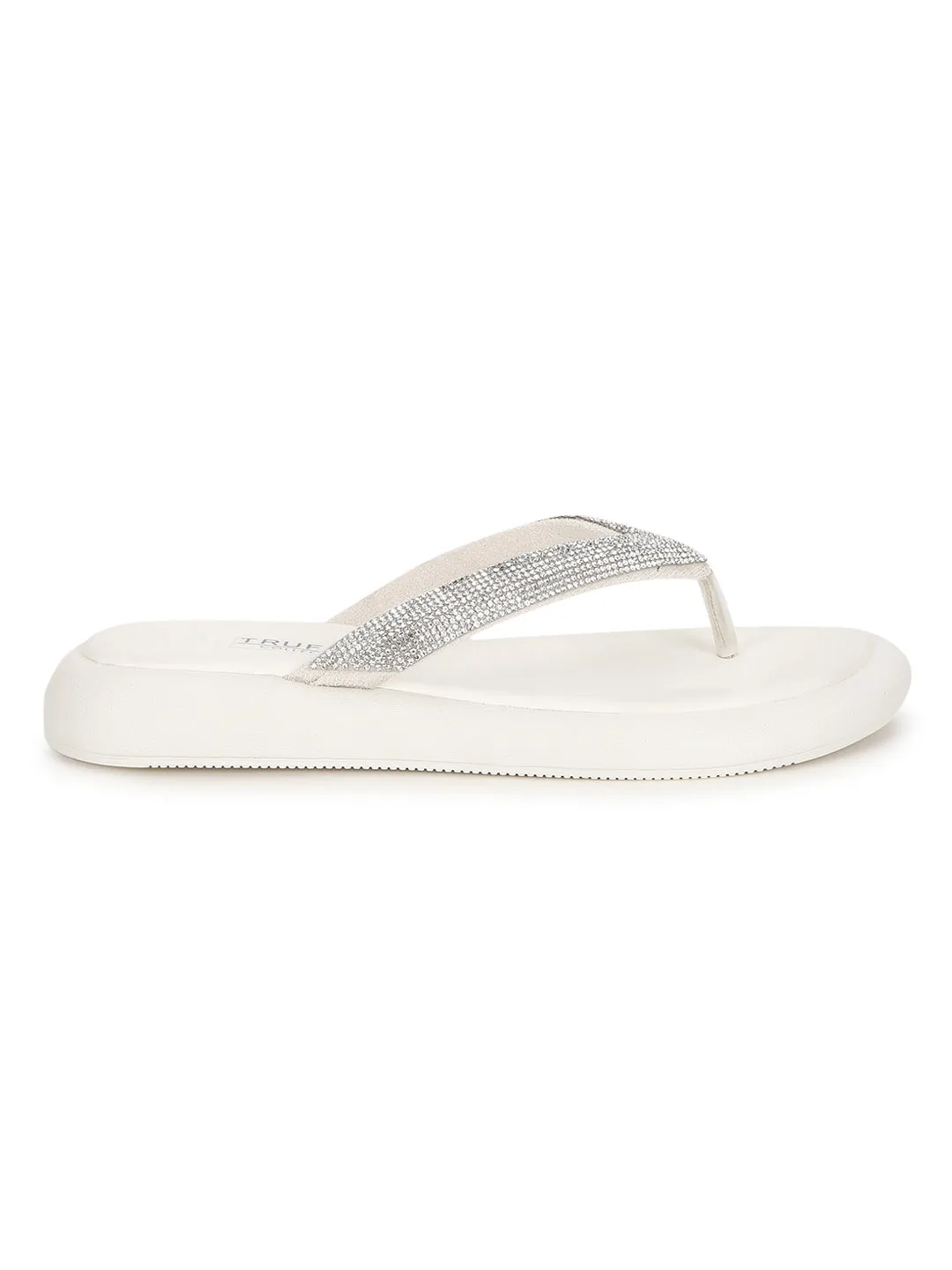 Escarpins élégants à bride T en simili cuir Off White avec embellissements (TC-RS3639-OWHT)