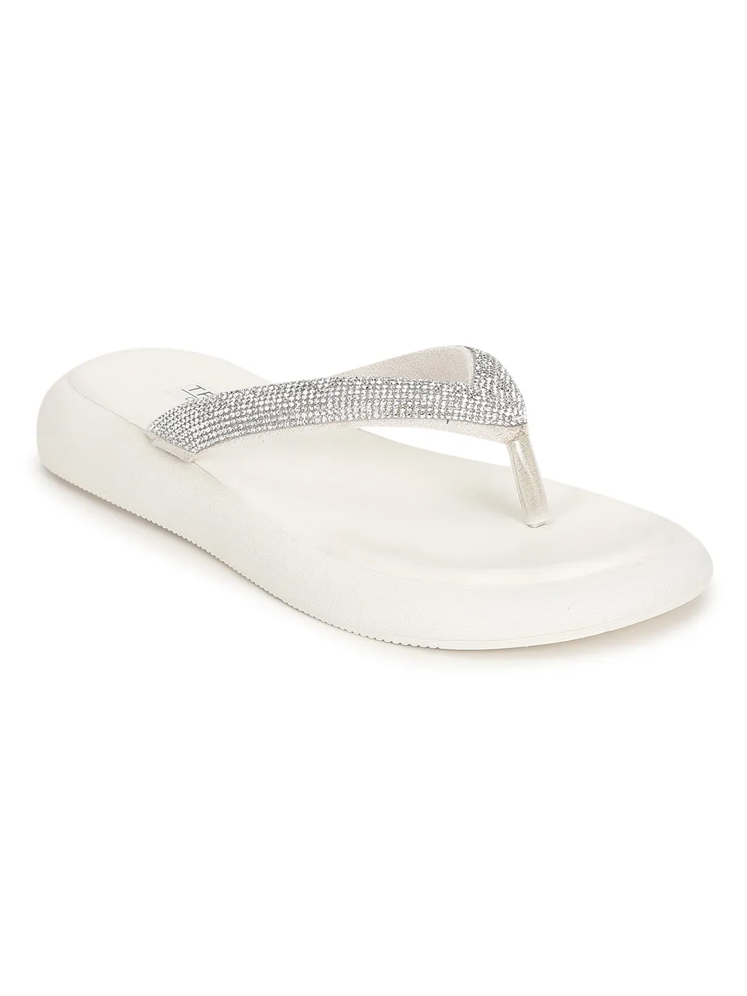 Escarpins élégants à bride T en simili cuir Off White avec embellissements (TC-RS3639-OWHT)