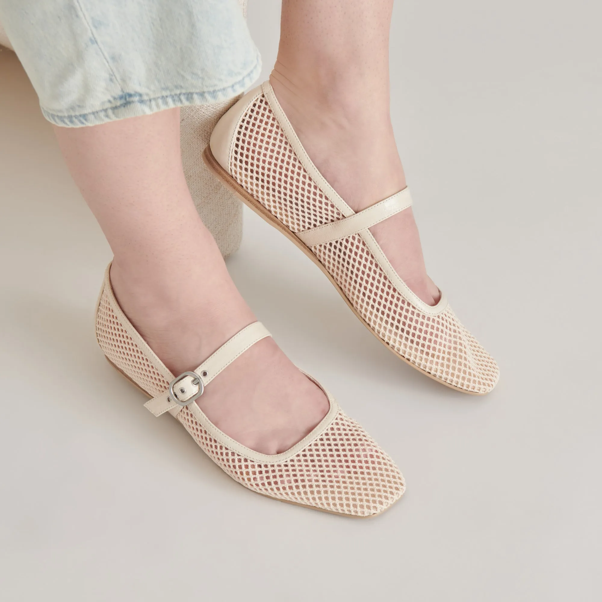 RODNI BALLERINES EN MAILLE TISSÉE CRÈME